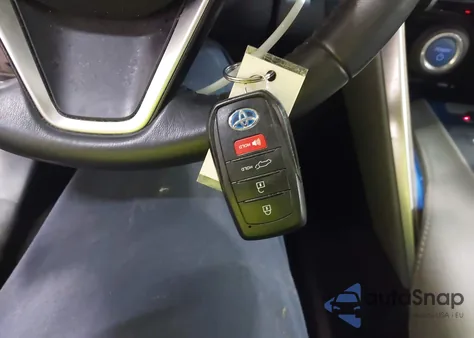 2022 Toyota Venza Limited z USA, uszkodzony, nr VIN JTEAAAAHXNJ105539